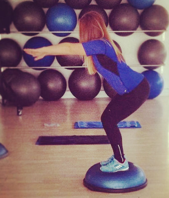 squat sobre bosu